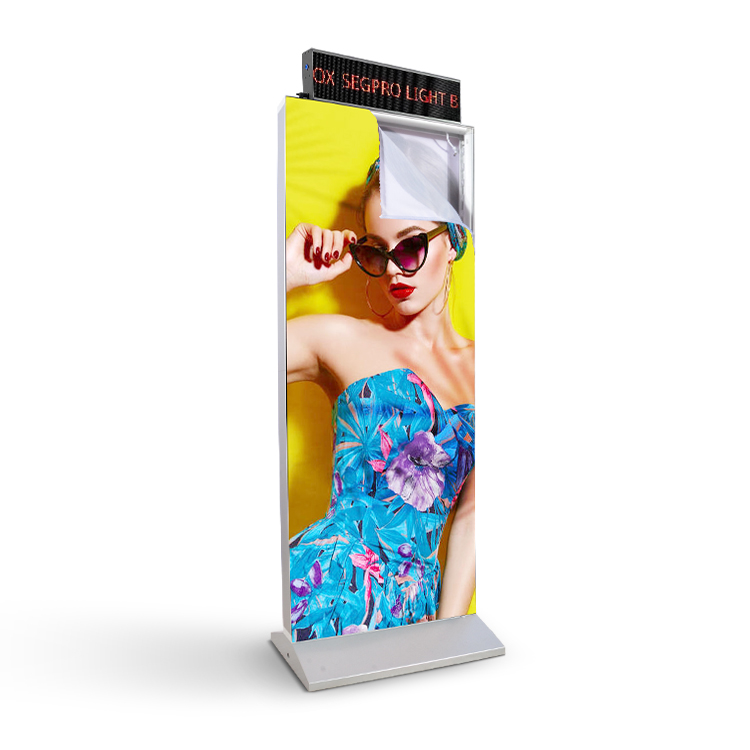 Rechargeable freestanding light box with wheels.jpg Rechargeable freestanding light box with wheels.jpg